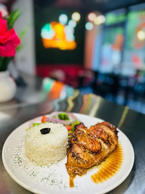 Inside Candela & Café in Downtown Miami